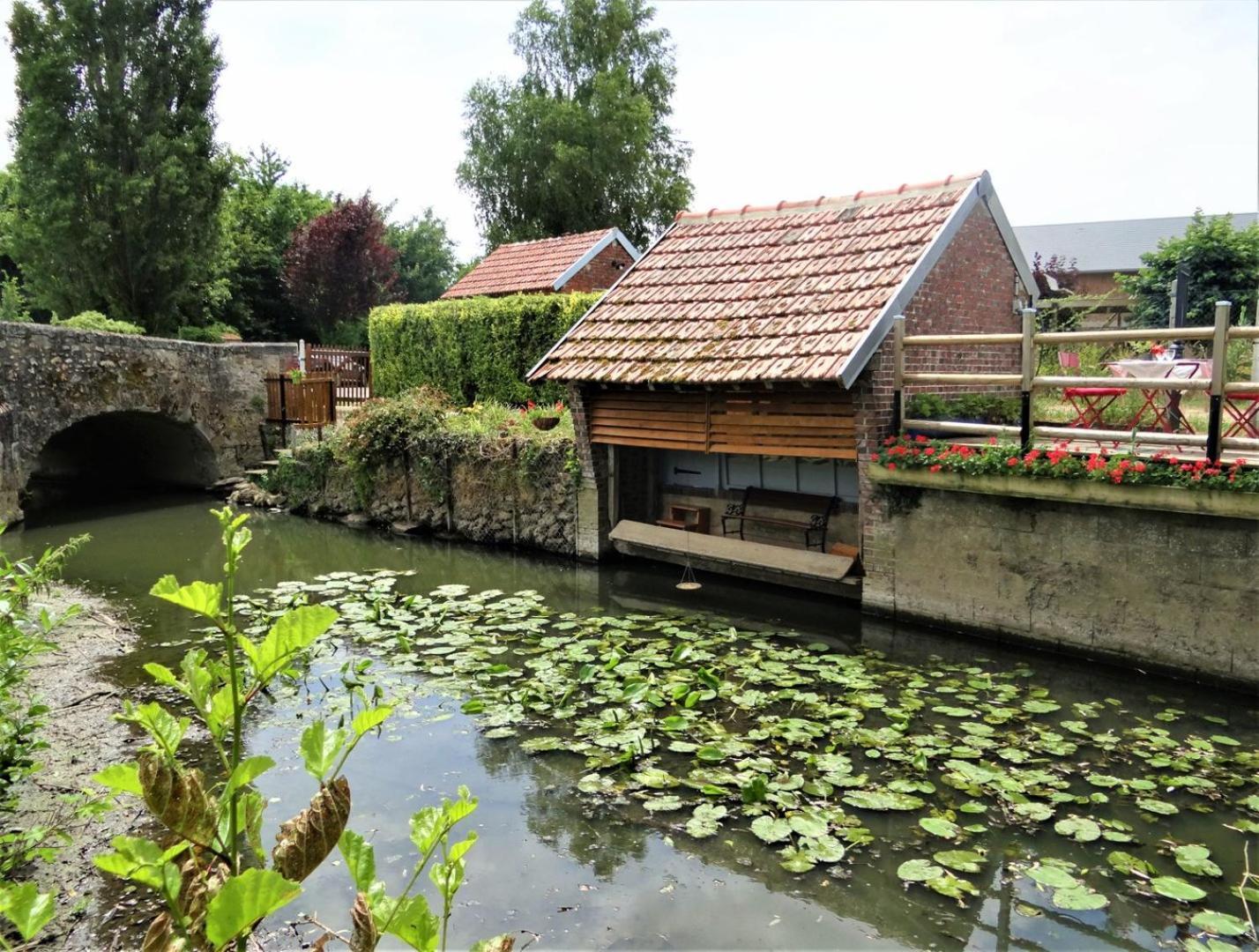 Le Lavoir Secret - Hebergement Atypique Dans Un Joli Cadre Bucolique ξενώνας Dangeau Εξωτερικό φωτογραφία