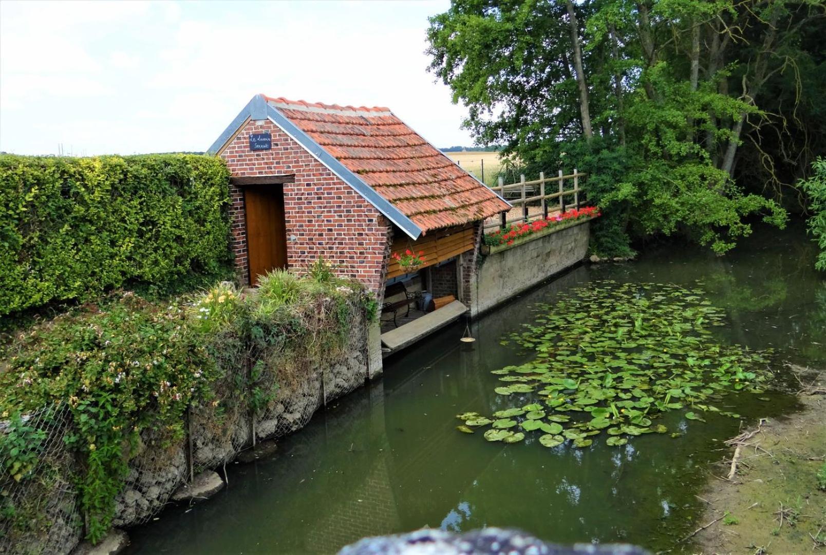 Le Lavoir Secret - Hebergement Atypique Dans Un Joli Cadre Bucolique ξενώνας Dangeau Εξωτερικό φωτογραφία